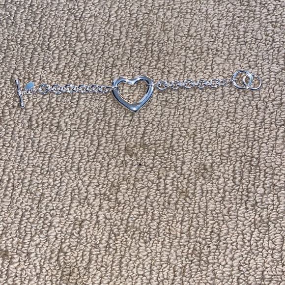 open heart chain silver bracelet with toggle clasp like new. - Picture 8 of 16